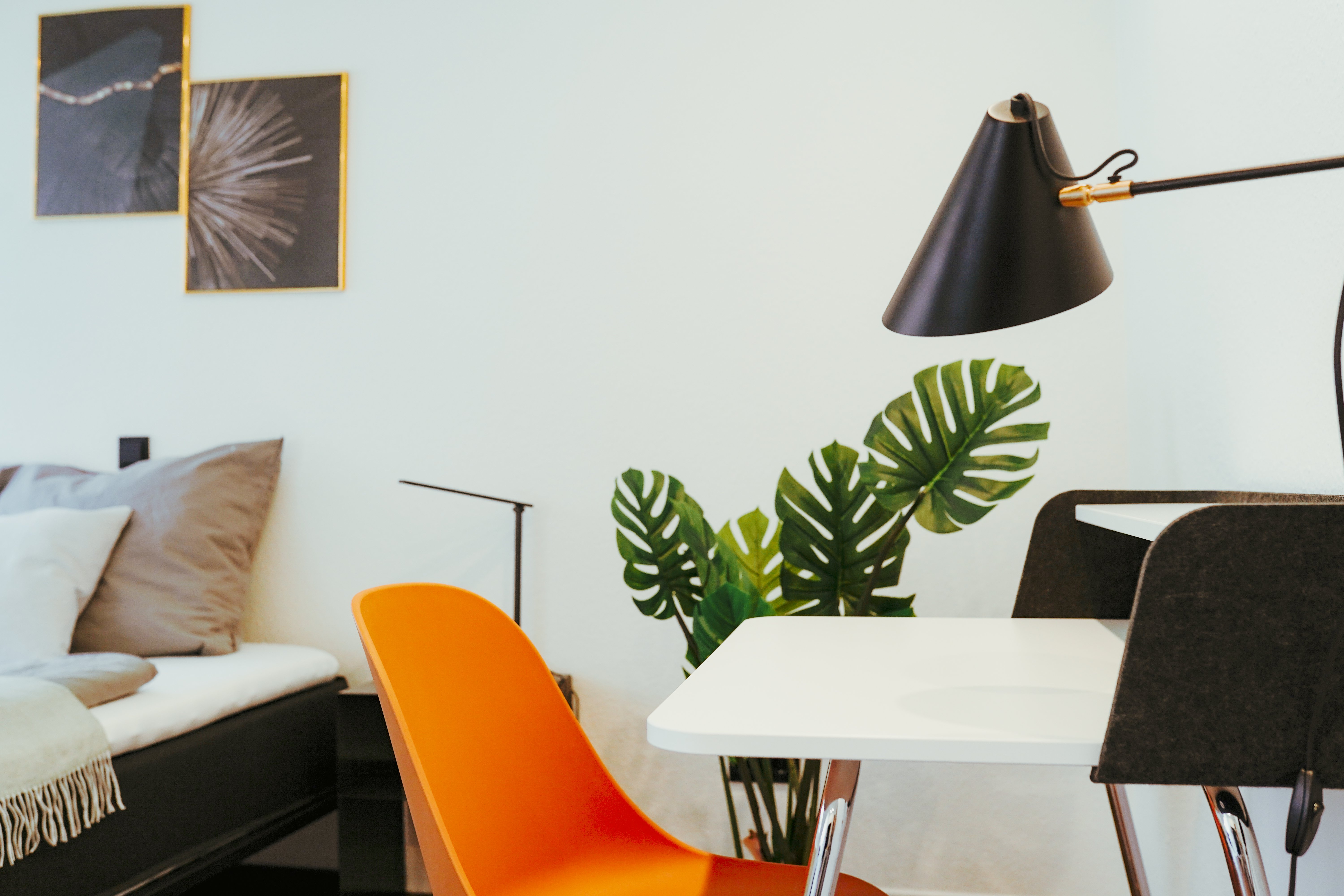 Pioneers Flat - Bild 1