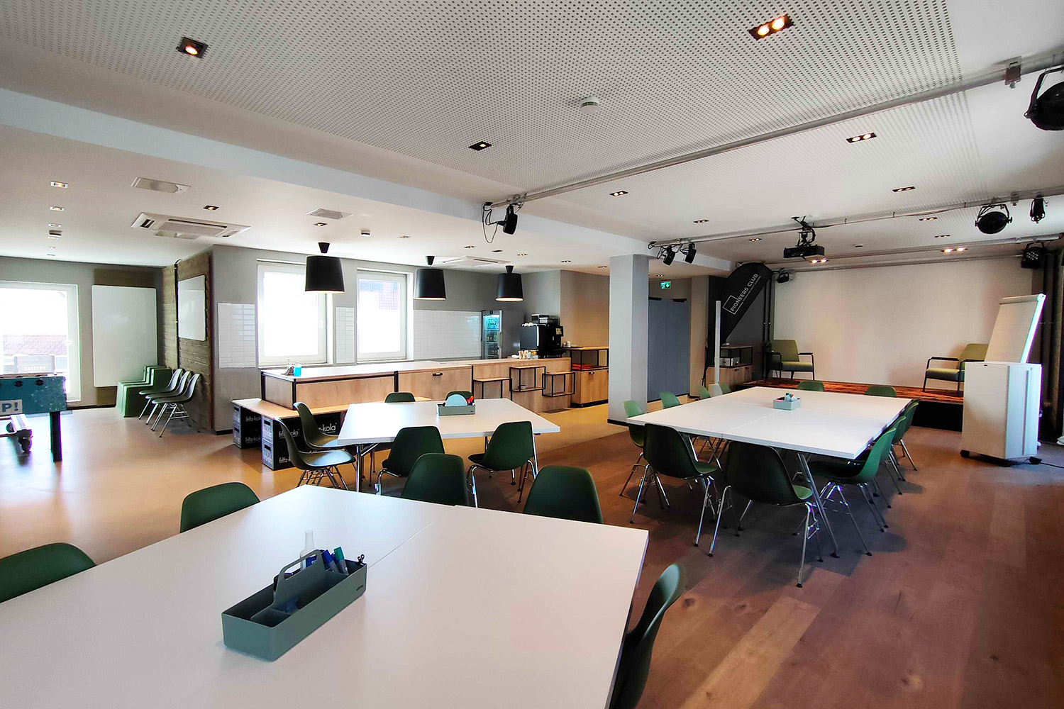 Event Space - Seitenansicht